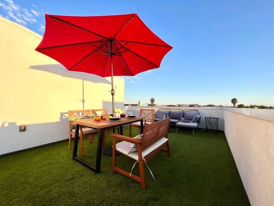 Luxury K-Town Dwelling With Private Rooftop Deck. Los Angeles Exteriér fotografie